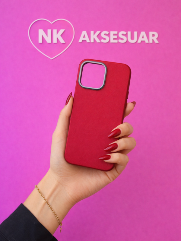 iPhone 16ProMax Kamera Korumalı Kılıf-Kırmızı Renk