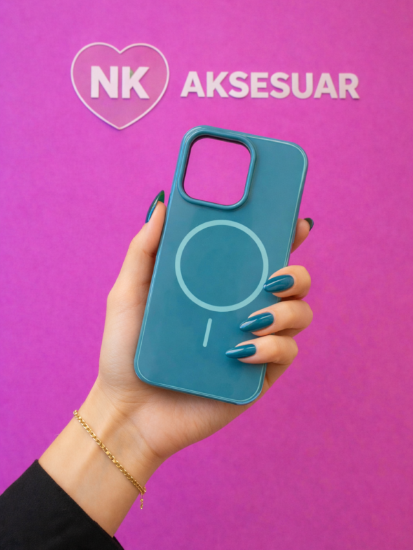 iPhone 16 Pro FRM M-Safe Şarj Özellikli Kamera Korumalı Kılıf – Mavi Renk